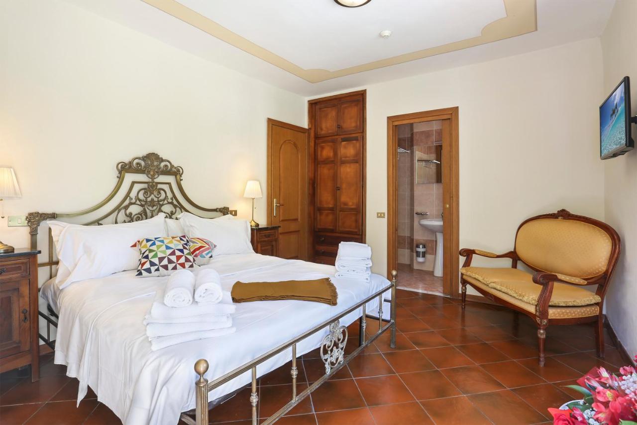 La Corona Bagni di Lucca Buitenkant foto